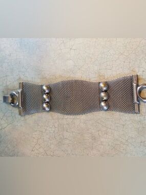 Silver Mesh Bracelet with Bead Accents